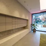 Bloom-living Apartmanhotel